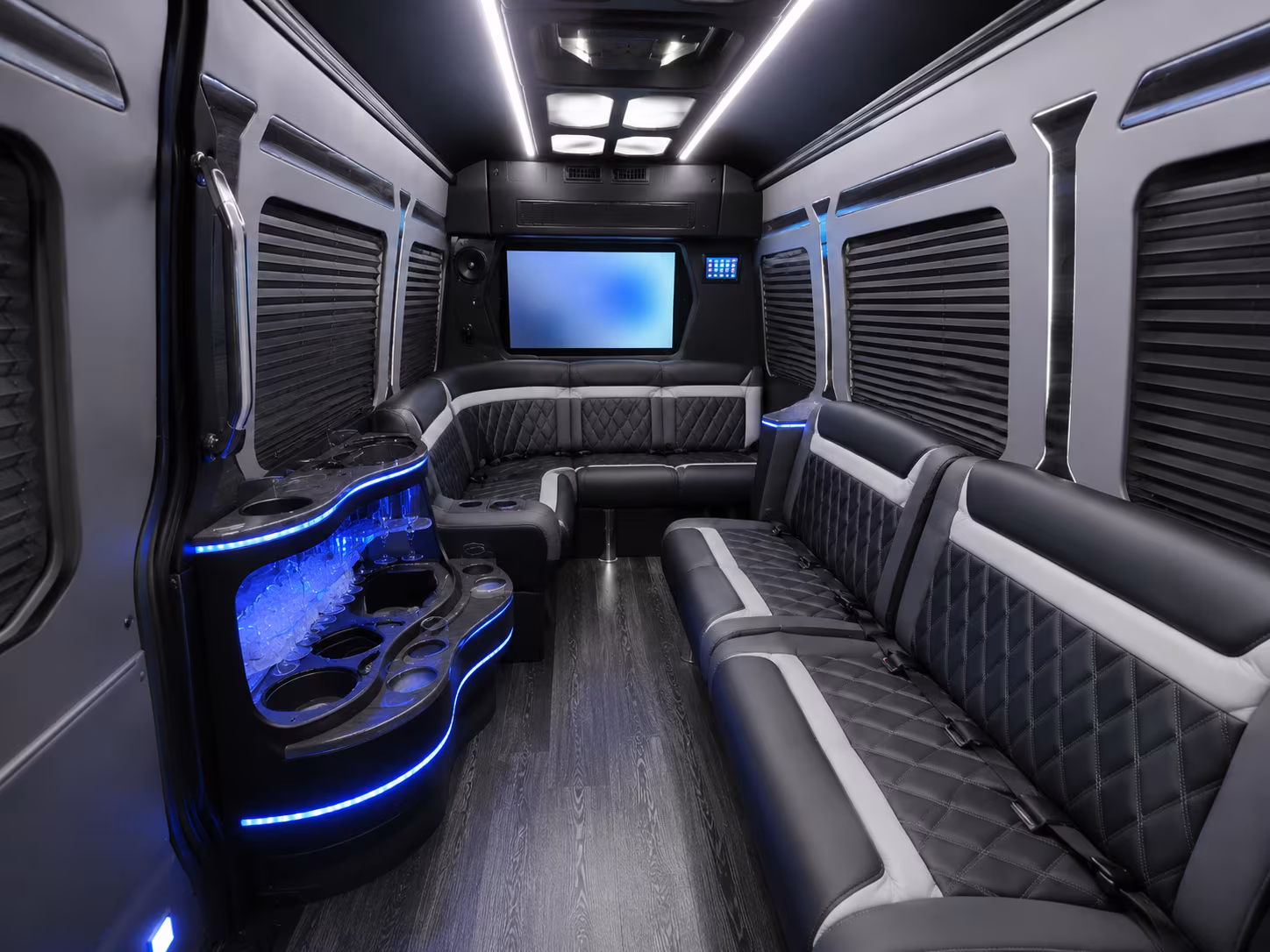 blog rent a bus to haas pavilion hero