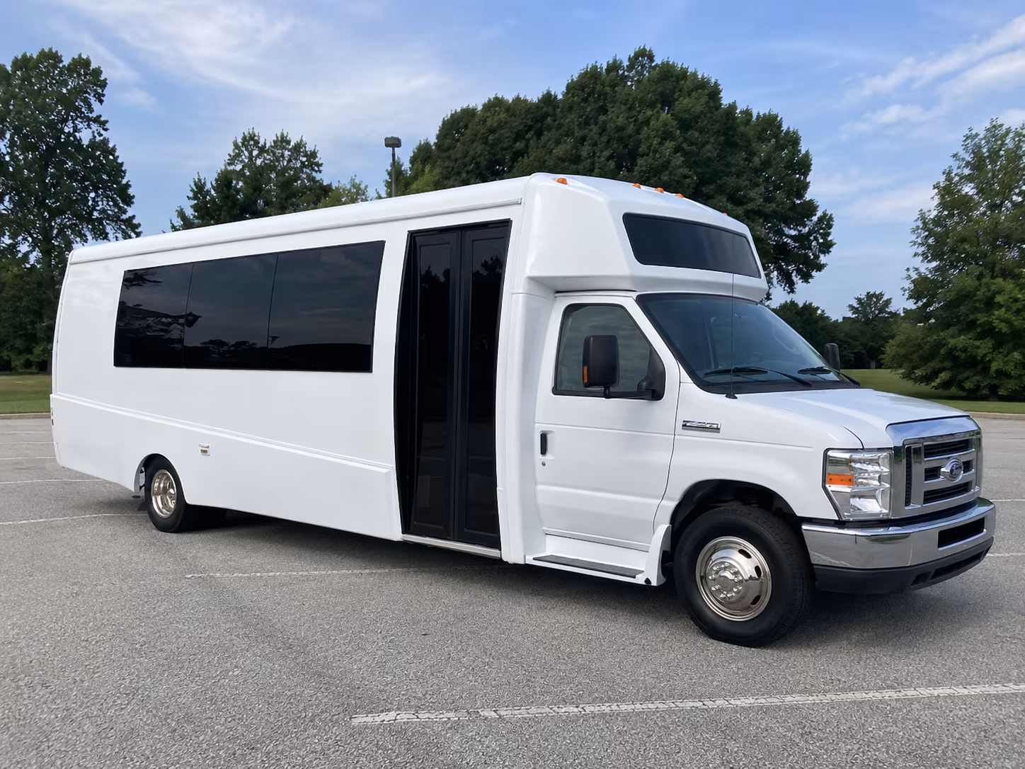 berkeley 18 passenger party bus