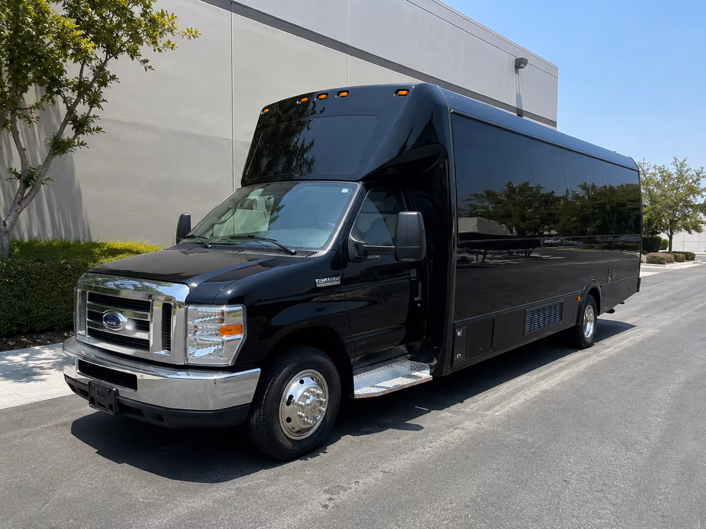 berkeley corporate party bus rental