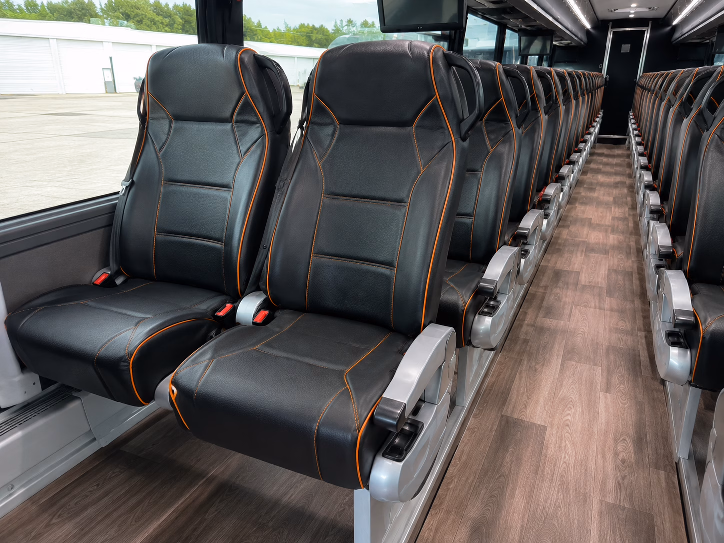 charter buses for east bay prom venues across the oakland hills