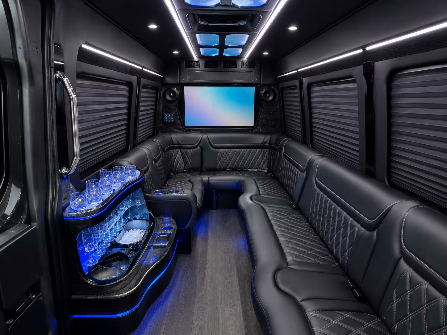 corporate airport transfer buses between berkeley and oak sfo and sjc