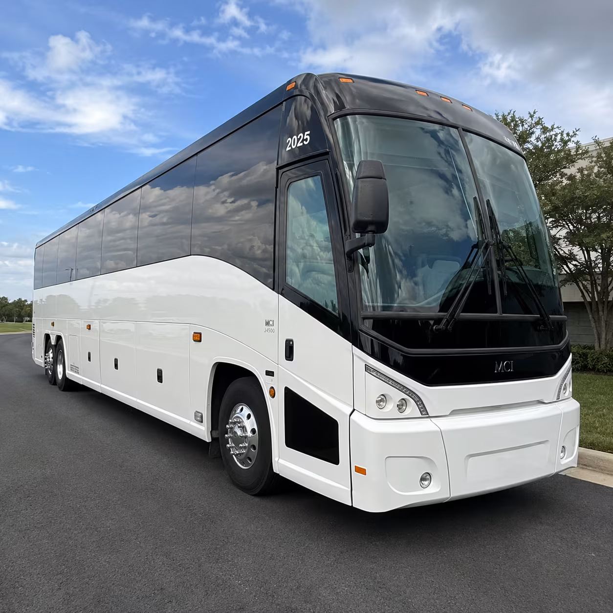 redwood city efficient corporate bus rentals in redwood city
