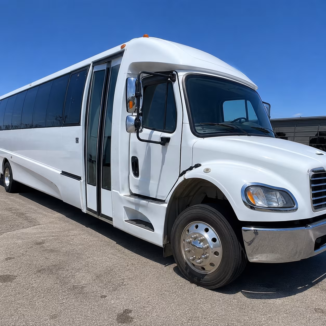 sonoma and healdsburg wine tour buses for berkeley groups