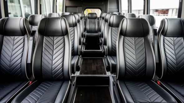 28 passenger minibus rental antioch