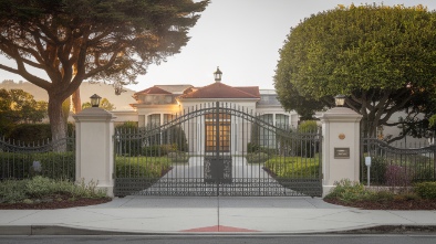 neighborhood burlingame gate